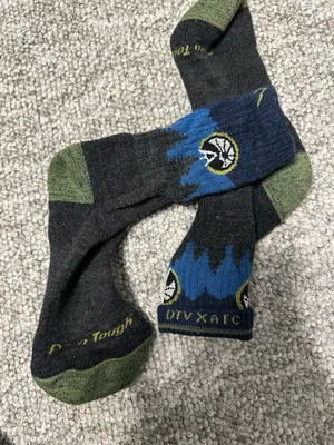 Darn Tough Socks Gray thumbnail 3