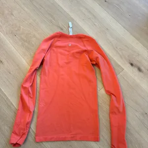 Lululemon Swiftly Tech Long Sleeve 2.0 Warm Coral thumbnail 5