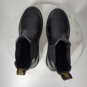 Dr. Martens Nappa Chelsea Boots Womens 7 Mens 6 Black Leather Pull On Airwair thumbnail 5