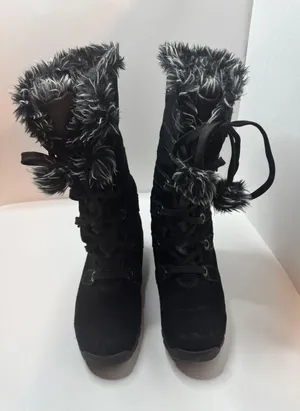 Waterproof Gojo Black Suede Boots Size 8.5M thumbnail 1