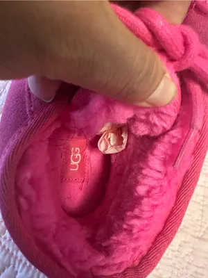 UGG Kids Bright Pink Suede Lace-Up Shearling Boots thumbnail 6