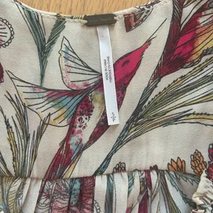 Free People Tiered Layered Floral‎ Bird Print Blouse Top Tunic Small Boho thumbnail 8