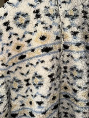Love Tree Cropped Sherpa thumbnail 2
