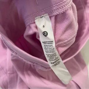 Lululemon Inner Glow HR Shirt 3" NWOT! thumbnail 4