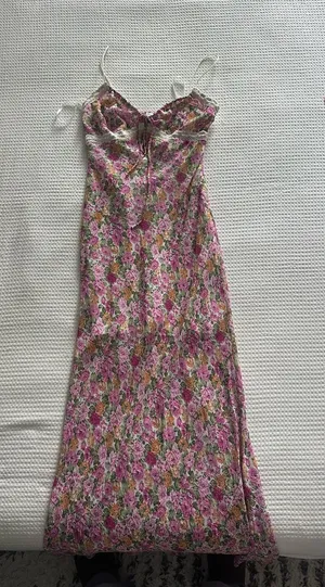 Princess Polly Floral Pink Spaghetti-Strap Maxi Dress thumbnail 1