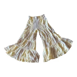 Z & L Made with Love Beautiful European Cropped top & Flare Pants thumbnail 3