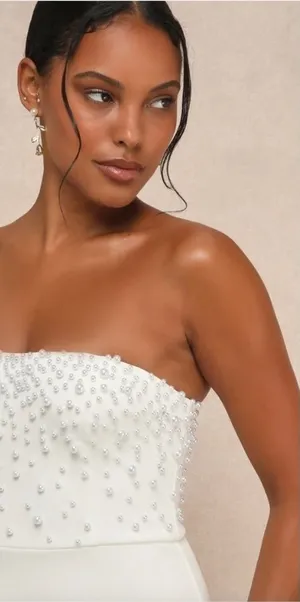 LULU's Wedding Bridal Elegant Sexy Pearl Bustier Sophisticated Romantic Gown thumbnail 1