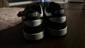Nike Panda Low Dunks thumbnail 6
