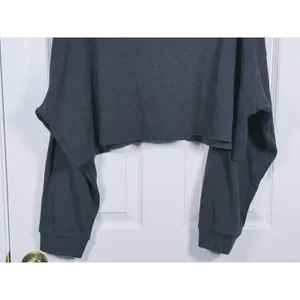 WeWoreWhat Cropped Sweatshirt Size XL Gray Casual Lounge Minimalist Cozy Comfort thumbnail 12