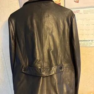 Vintage Black Leather Jacket from GAP Classic Shirt Collar Full Front Zip Close thumbnail 2