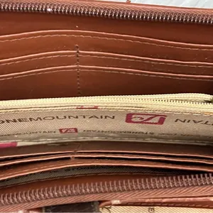 Stone Mountain Leather Wallet Brown Larger Size thumbnail 5