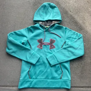 Under Armour RealTree Hoodie Women’s Size Small thumbnail 1