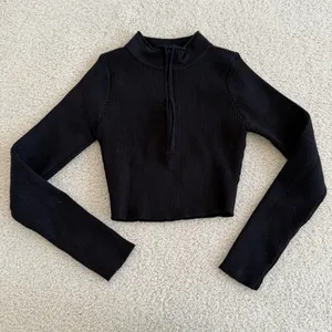 Princess Polly Black Quarter Zip Crop Long Sleeve (Blanco Top) thumbnail 1