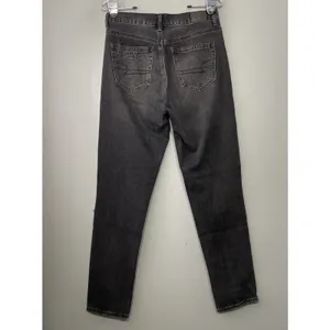 American Eagle Mom Jeans Size 4 Long Black Distressed Denim Emo Grunge Thrashed thumbnail 4