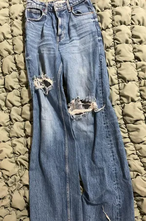 ZARA Jeans High-Rise Straight Leg Women’s thumbnail 1