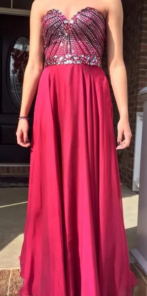Prom Dress thumbnail 1