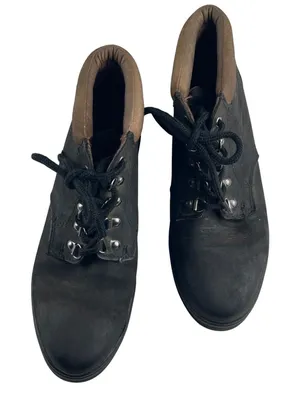 Timberland Women's Black Leather Ankle Boots Lace Up Lug Sole Casual Shoes‎ 10 M thumbnail 1