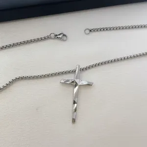 Cross Pendant Necklace for Men Women Streetwear Hip Hop Punk Unisex Style thumbnail 3
