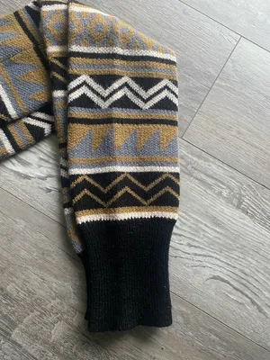 Patterned Knit Leg Warmers in Black, Tan & Gray One Size Boho thumbnail 2
