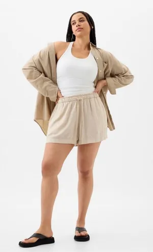 Gap linen blend pull on short khaki sand tan size medium thumbnail 1