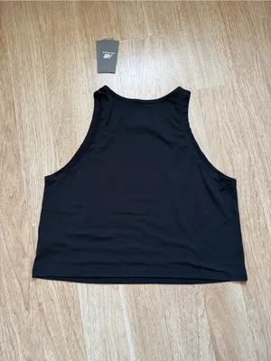 New Balance Women’s Black WT53157 Drapey Tank Size Large thumbnail 6