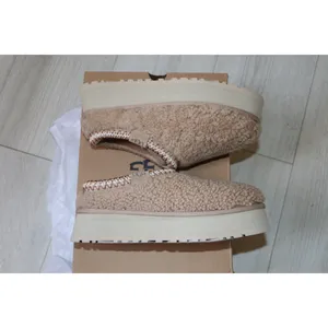 UGG Tazz Maxi Curly Genuine Shearling Platform Slippers thumbnail 13