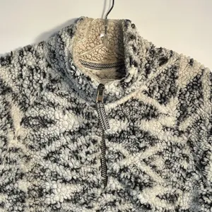 Cozy Sherpa Women's Grey‎ Ikat Aztec Fleece Pullover Sweatshirt Size L thumbnail 3