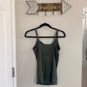 No Boundaries Olive Scoop Neck Tank Top Size Medium thumbnail 3