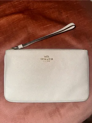 Coach Crossgrain Leather Wristlet- Chalk thumbnail 3