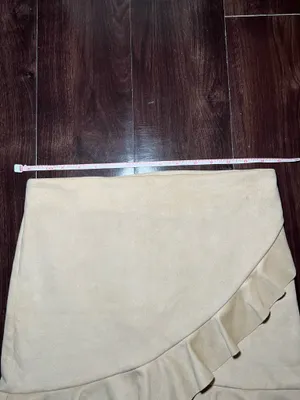 Naked Zebra Cream Suede Ruffle Mini Skirt Size Small thumbnail 4