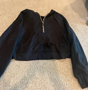Black lululemon scuba half zip thumbnail 1