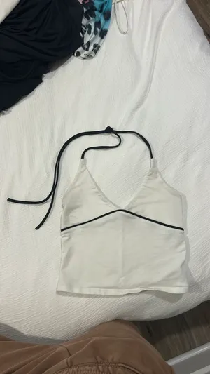 Edikted Top Tank Crop thumbnail 2