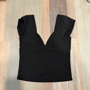 Black Sleeveless V-Neck Crop Top Size S Nylon Spandex Stretch Tank thumbnail 2