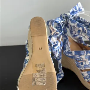 H&M Elegant Blue Patterned‎ Wedge Sandals Sz 37/6.5 thumbnail 8