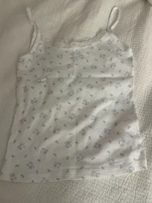 Brandy Melville Top thumbnail 2