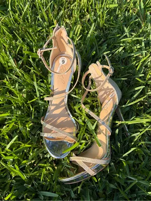 Jewel Badgley Mischka Galen Platform Glitter Evening Sandals – Size 9 thumbnail 6