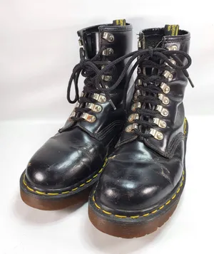 Dr. Martens Vintage England 8217 Lug Sole Platform Combat Y2k Boots‎ Uk 5 Us 7 thumbnail 1