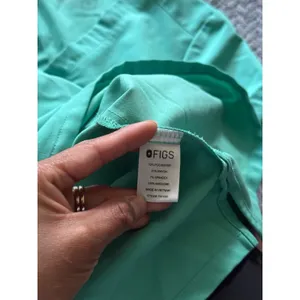 FIGS Women's Technical Collection Scrub Top‎ Green Short Sleeve Pocket Sz Xs thumbnail 5