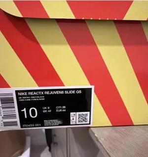Size 10 US Swoosh x Nike REACTX Rejuven8 Touch Grass thumbnail 5