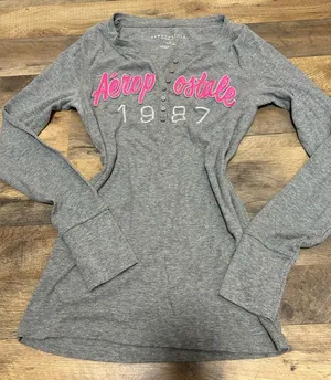 Y2k Aeropostale Heather Gray Top with Pink Lettering thumbnail 1