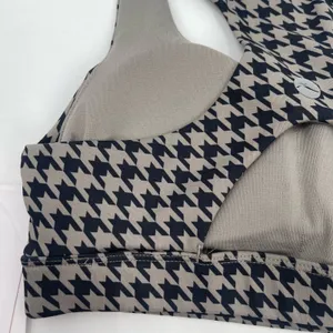 GOTTEX Sports Bra Size Extra Small Houndstooth NWT Black Athletic Gym Fitness thumbnail 9