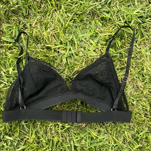 Black Lace Triangle Bra with Adjustable Straps Size M thumbnail 3