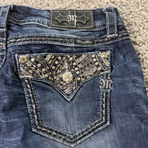 Miss Me Signature Skinny Jeans Dark Wash Embellished JE7213S2L Size 32 thumbnail 12