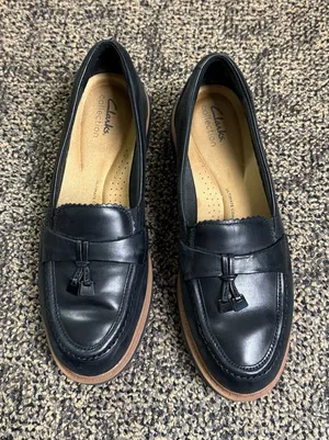 Clark’s Collection Westlynn Bella Black Leather Chunky Lug Loafers thumbnail 1