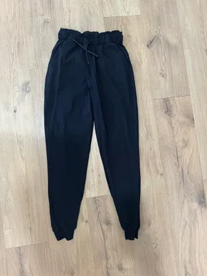 Lululemon Keep Moving Joggers thumbnail 4