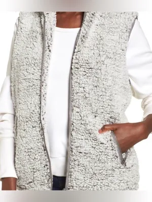 Thread & Supply Ivory Cozy Sherpa Teddy Zip Up Vest Jacket Gray Trim - Medium thumbnail 10