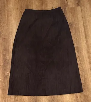J. Jill Textured Faux-Suede Brown Midi‎ Skirt thumbnail 1