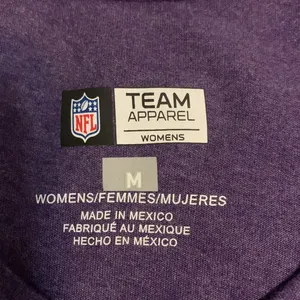 Ladies Size Medium Baltimore Ravens Team Apparel NFL Purple NWT thumbnail 4