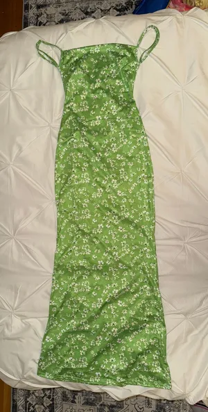 Green Amazon Bodycon Dress thumbnail 1