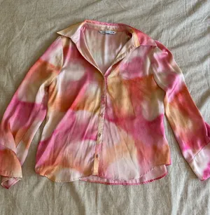 NWOT Zara Satin Watercolor Print Button Up Blouse Medium thumbnail 1